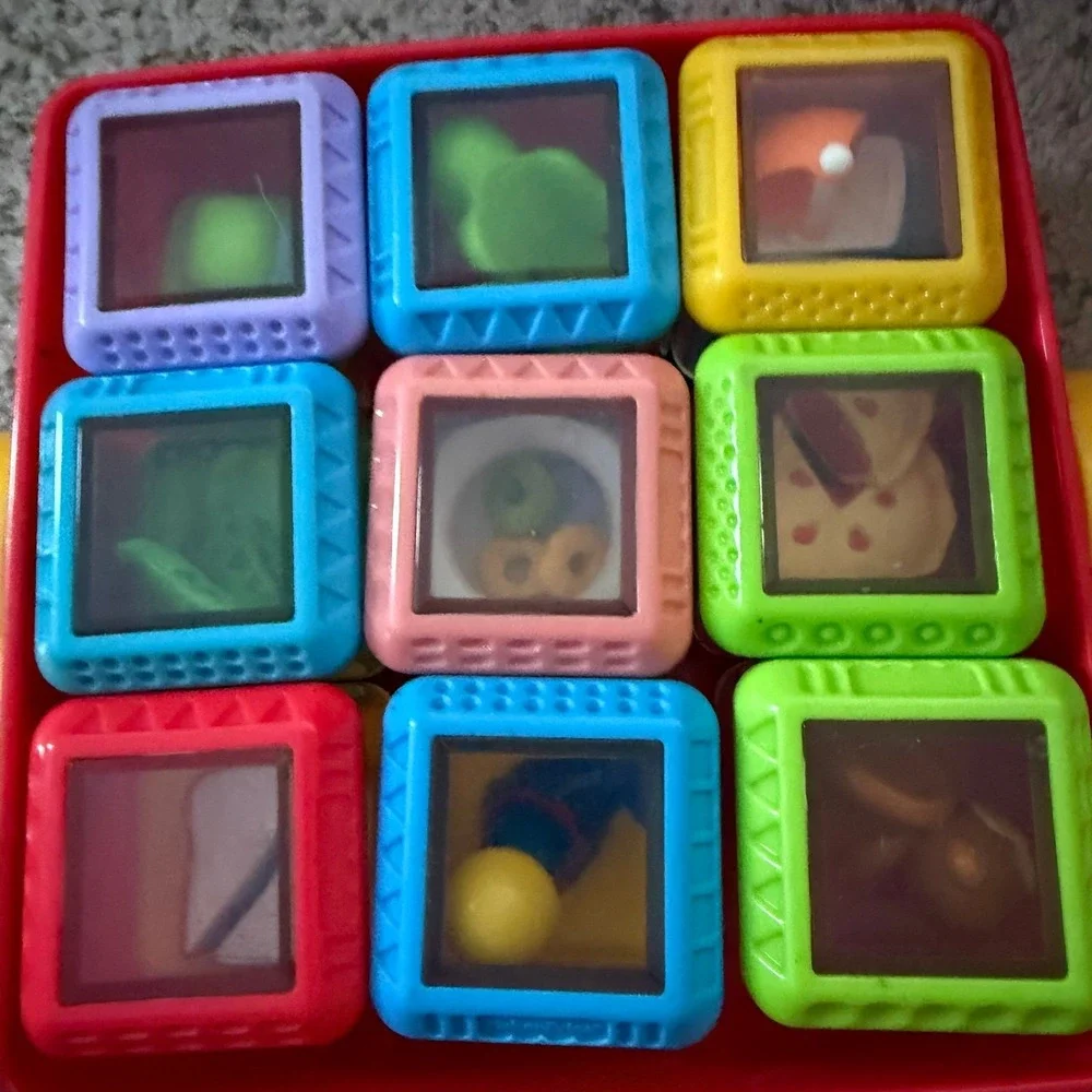 Fisher Price 2 in 1 Activity Wagon Peek A Boo Blocks Walker Pull Toy 9 Blocks
